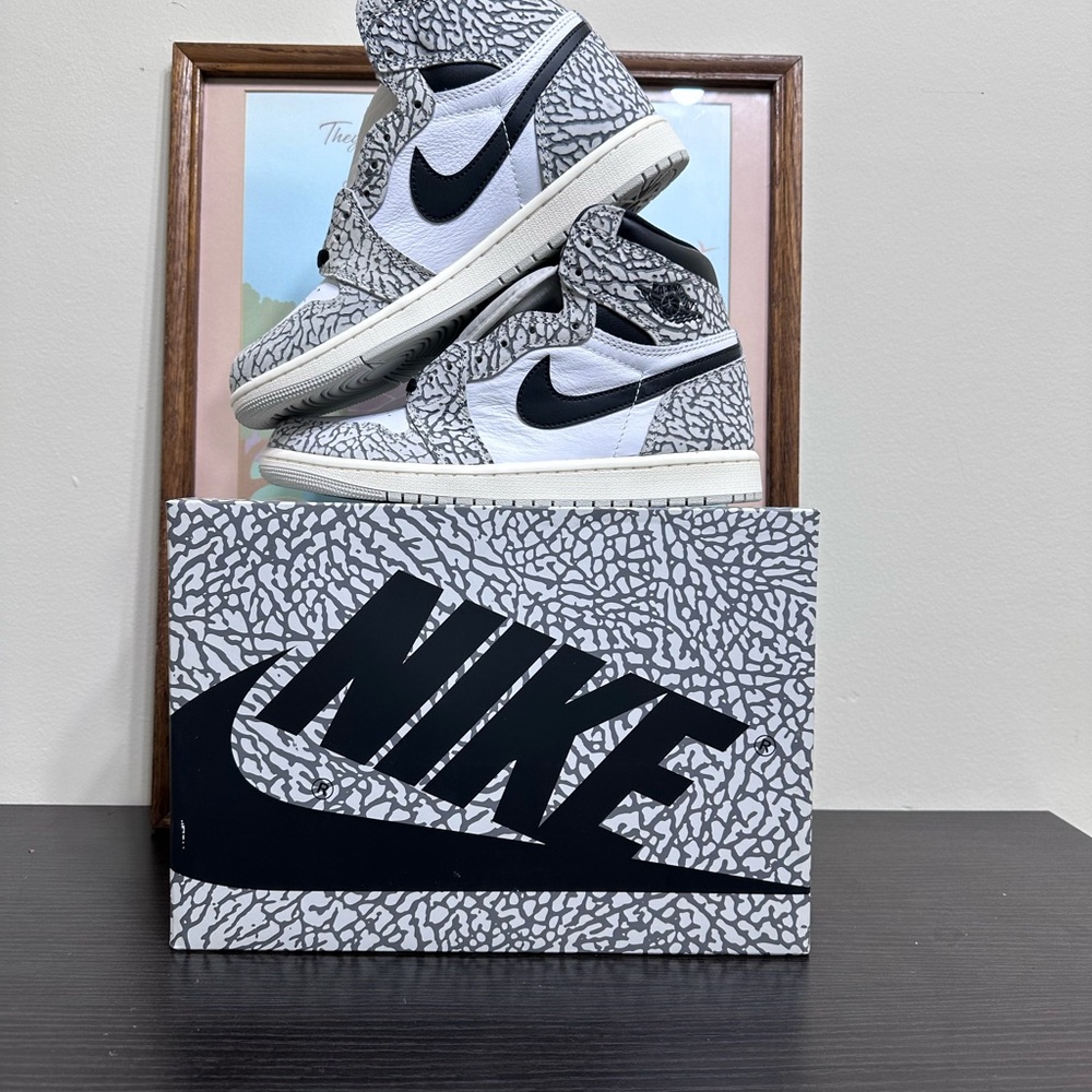 Nike Kids' Black and White Sneakers